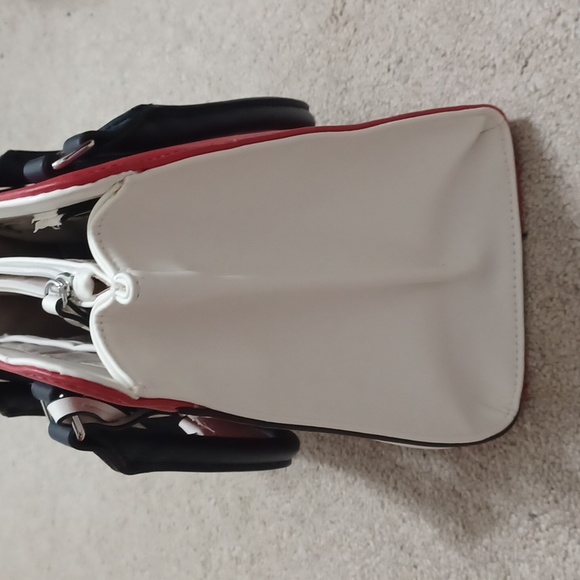 Nine West Handbag - Picture 8 of 9